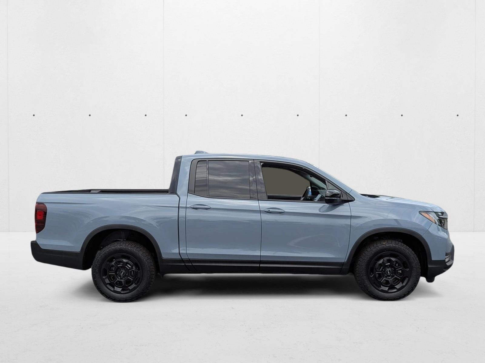 2025 Honda Ridgeline Sport photo 4
