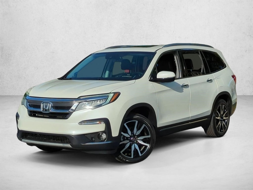 Certified 2019 Honda Pilot Touring 7-Passenger FWD SUV