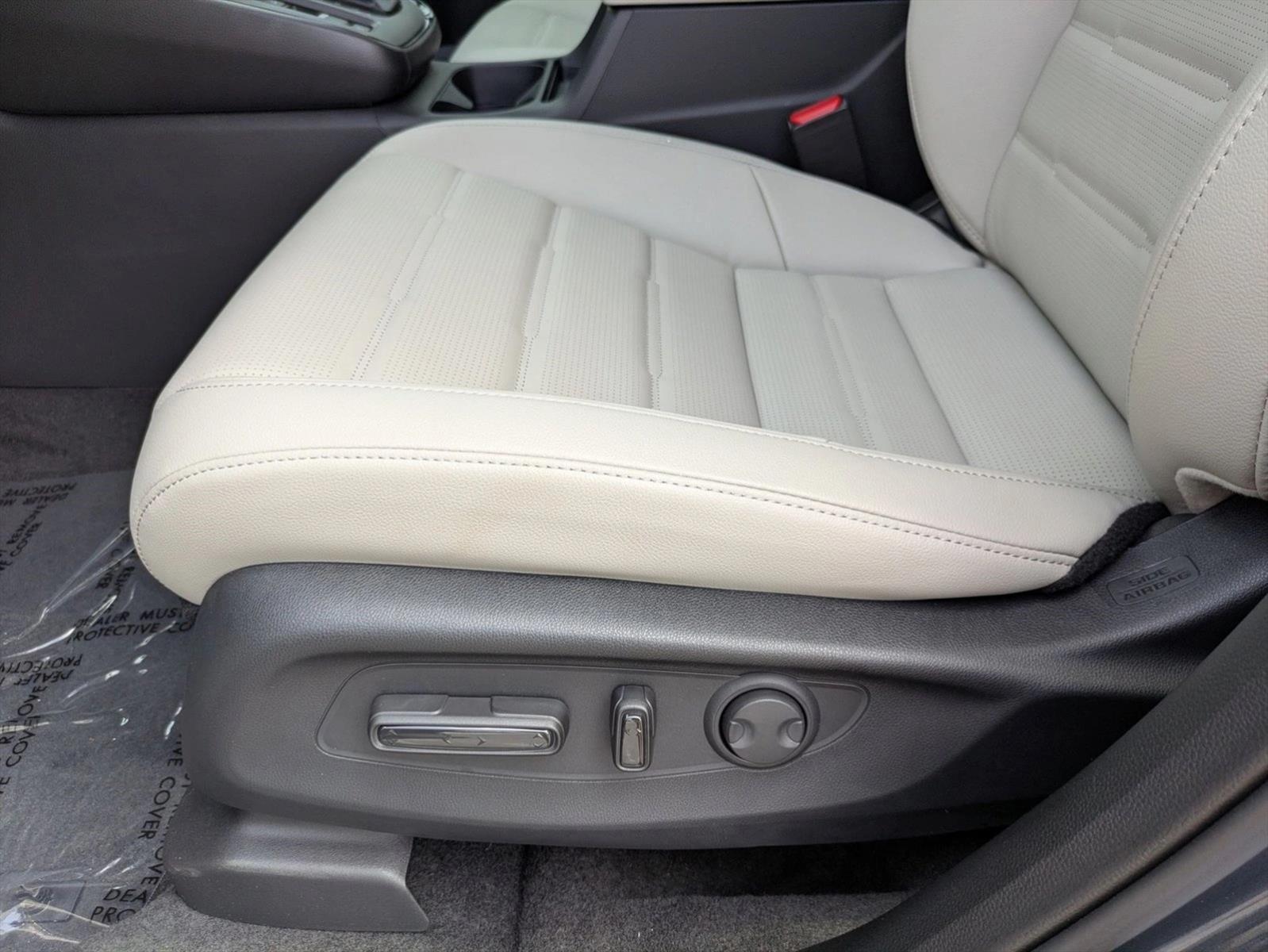 2025 Honda CR-V EX-L photo 2