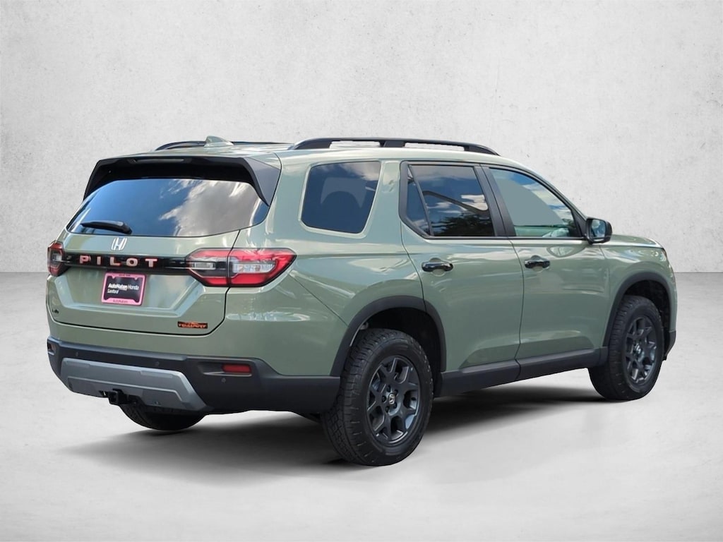 New 2026 Honda Pilot TrailSport SUV