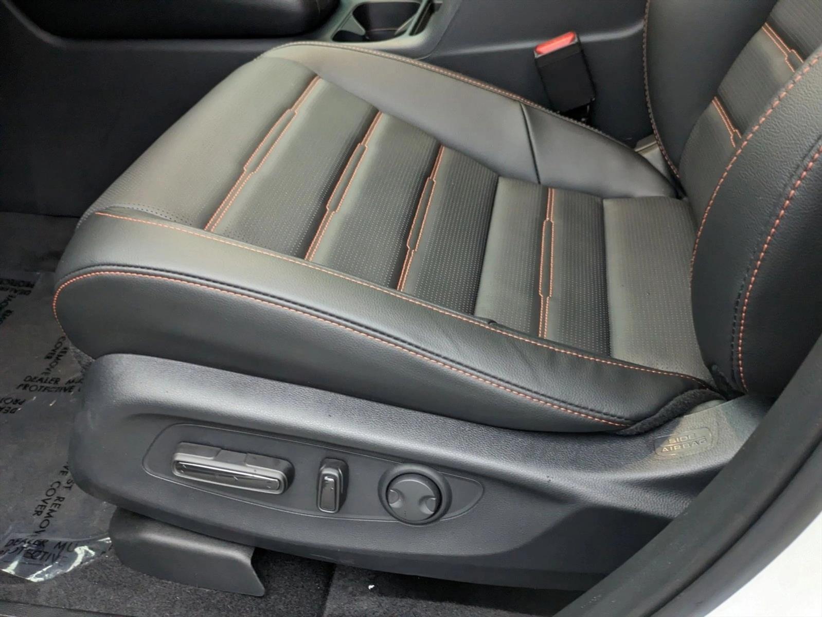 2025 Honda CR-V Hybrid Sport-L photo 2