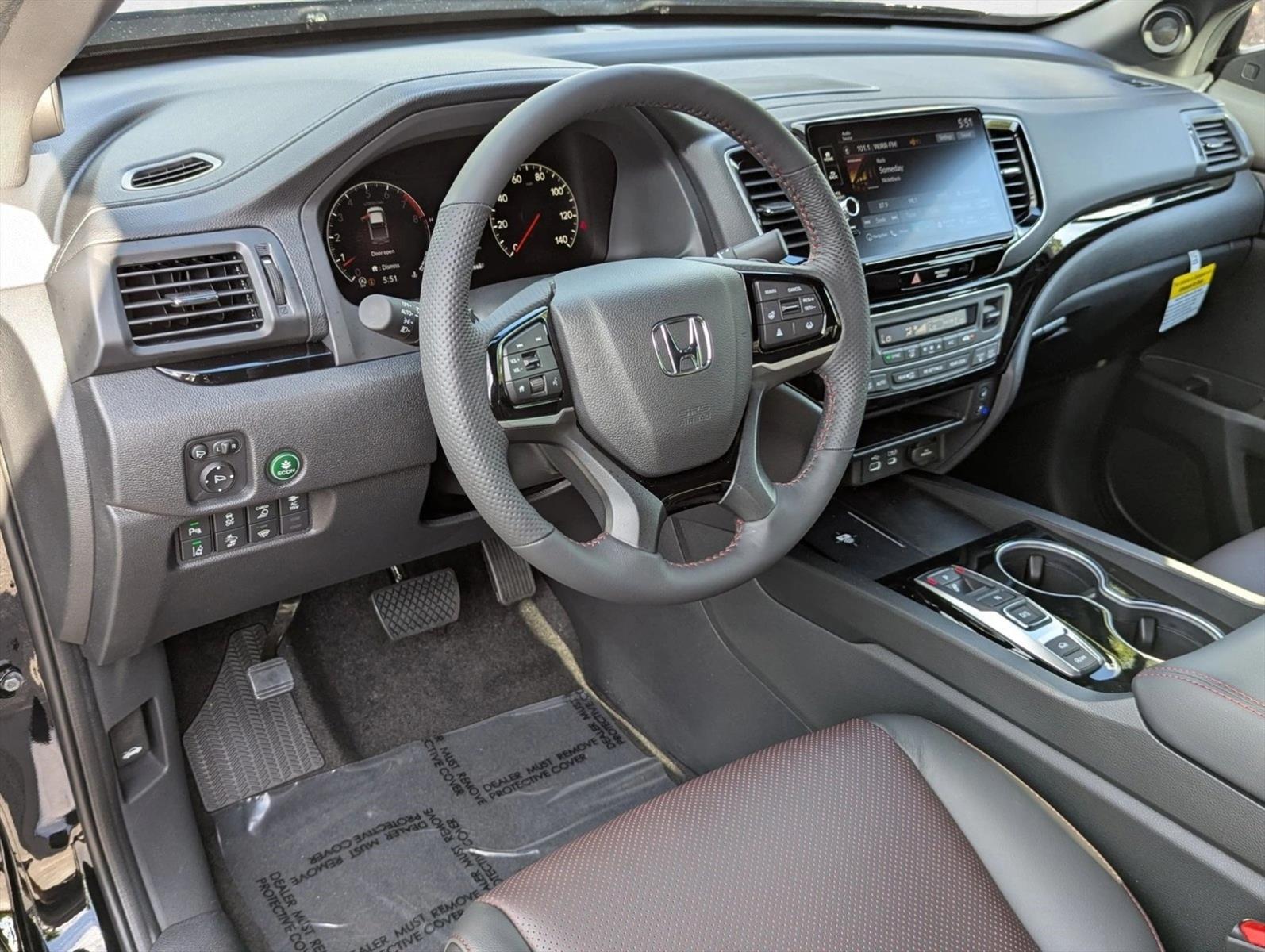 2025 Honda Ridgeline Black Edition photo 3