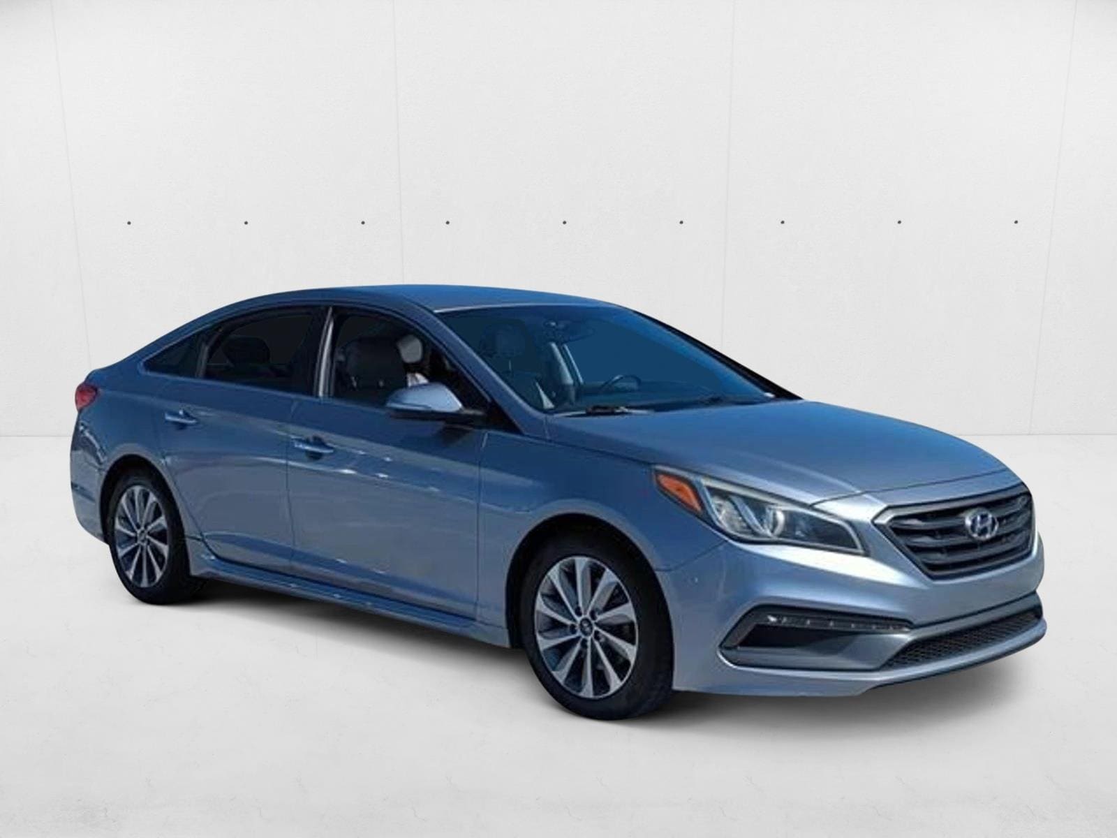 2016 Hyundai Sonata Sport photo 3