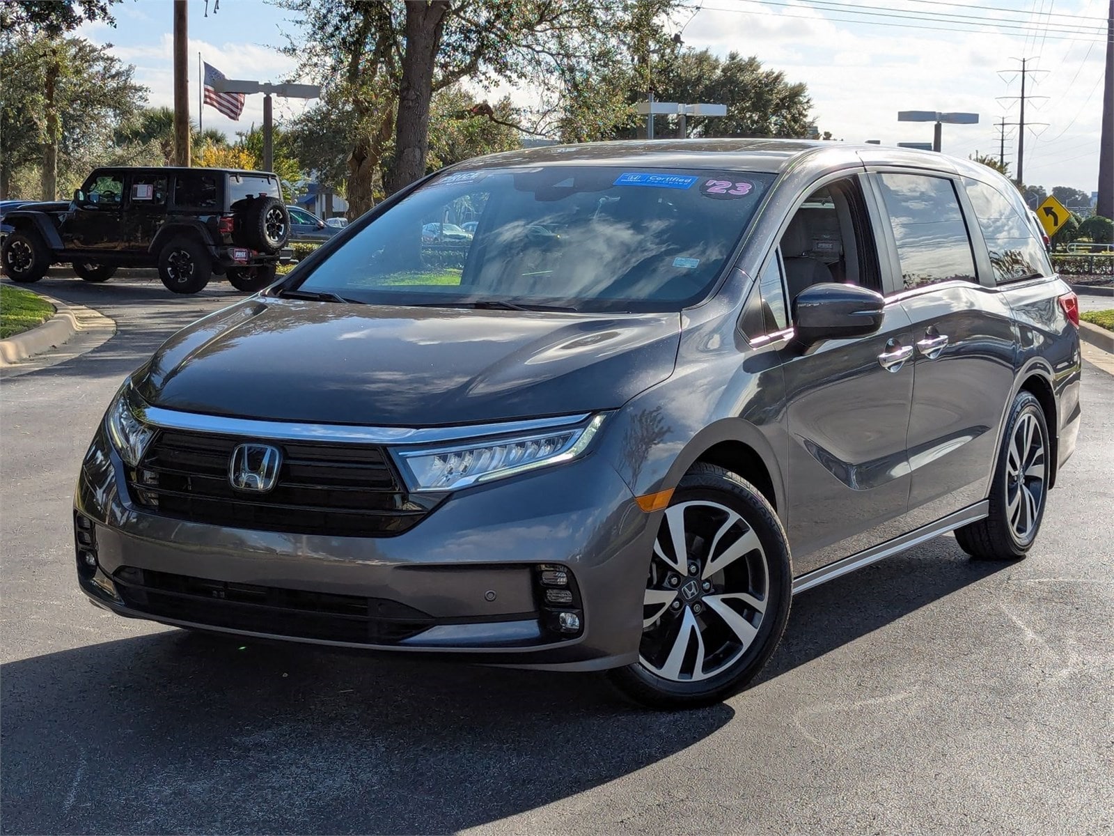 2023 Honda Odyssey Touring's photo