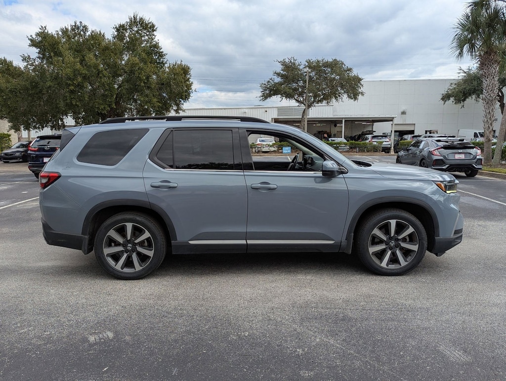 Used 2023 Honda Pilot Touring SUV