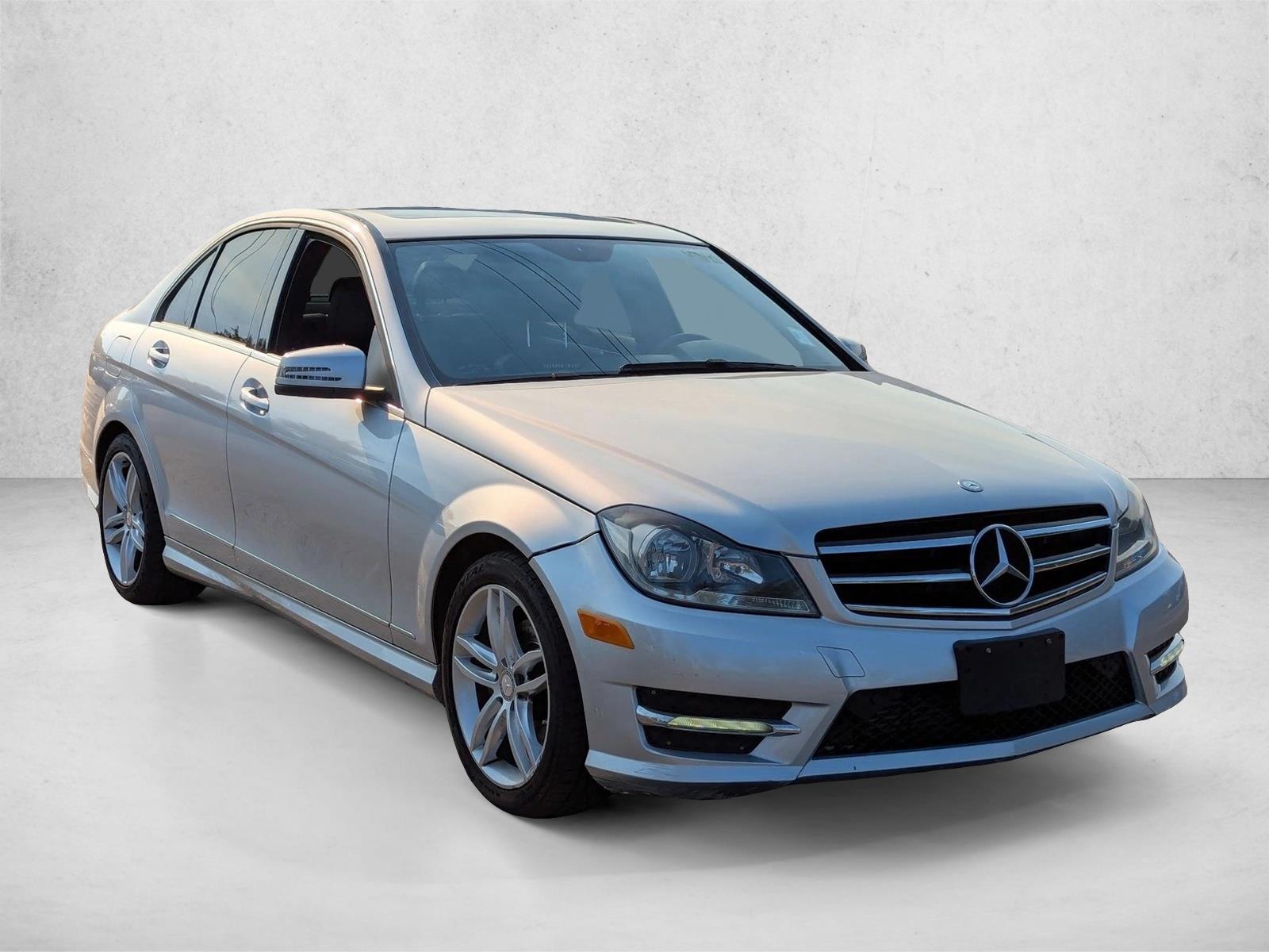 2014 Mercedes Benz C 250 Sport Sedan photo 3