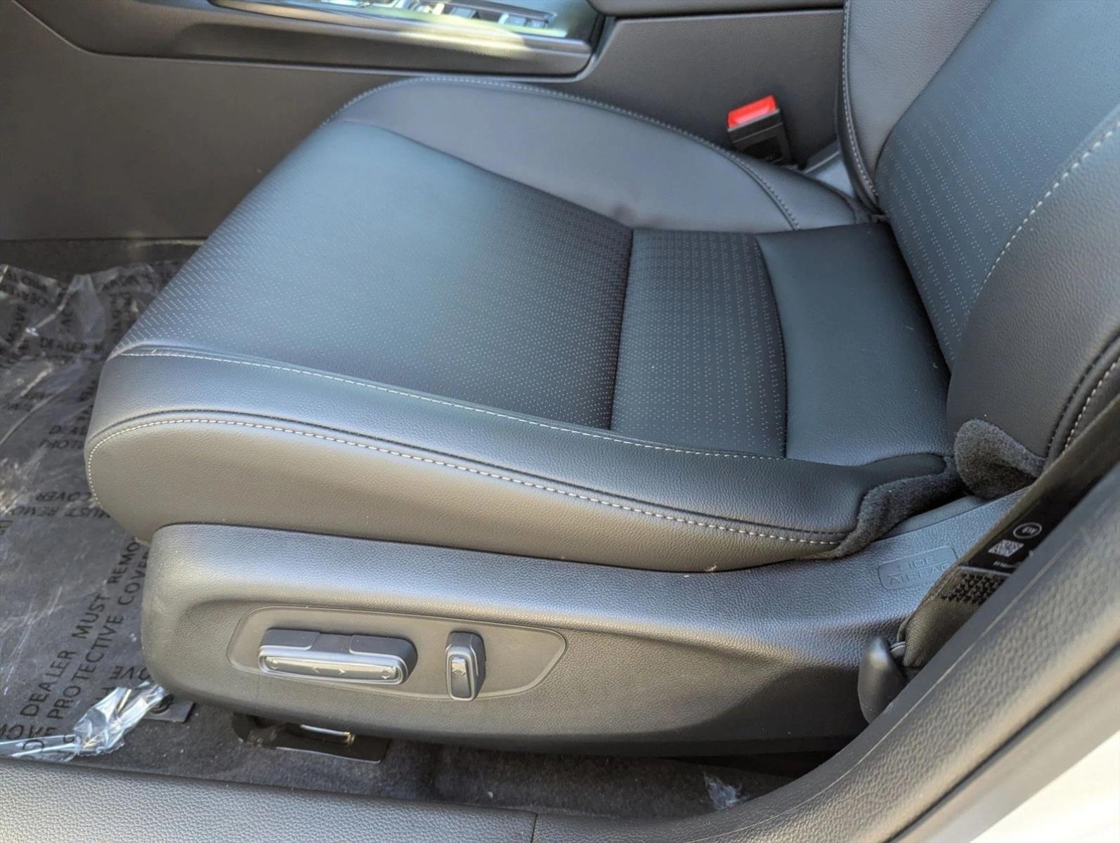 2026 Honda Civic Hybrid Sport Touring photo 4