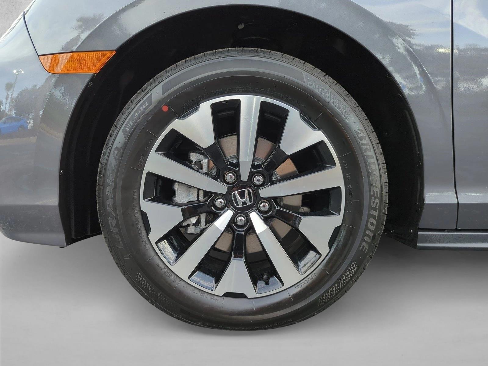 2026 Honda Odyssey EX-L - Photo 10