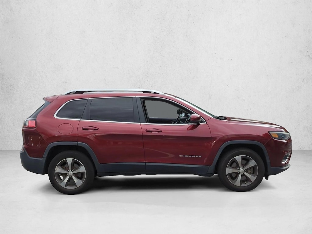 Used 2019 Jeep Cherokee Limited 4x4 SUV