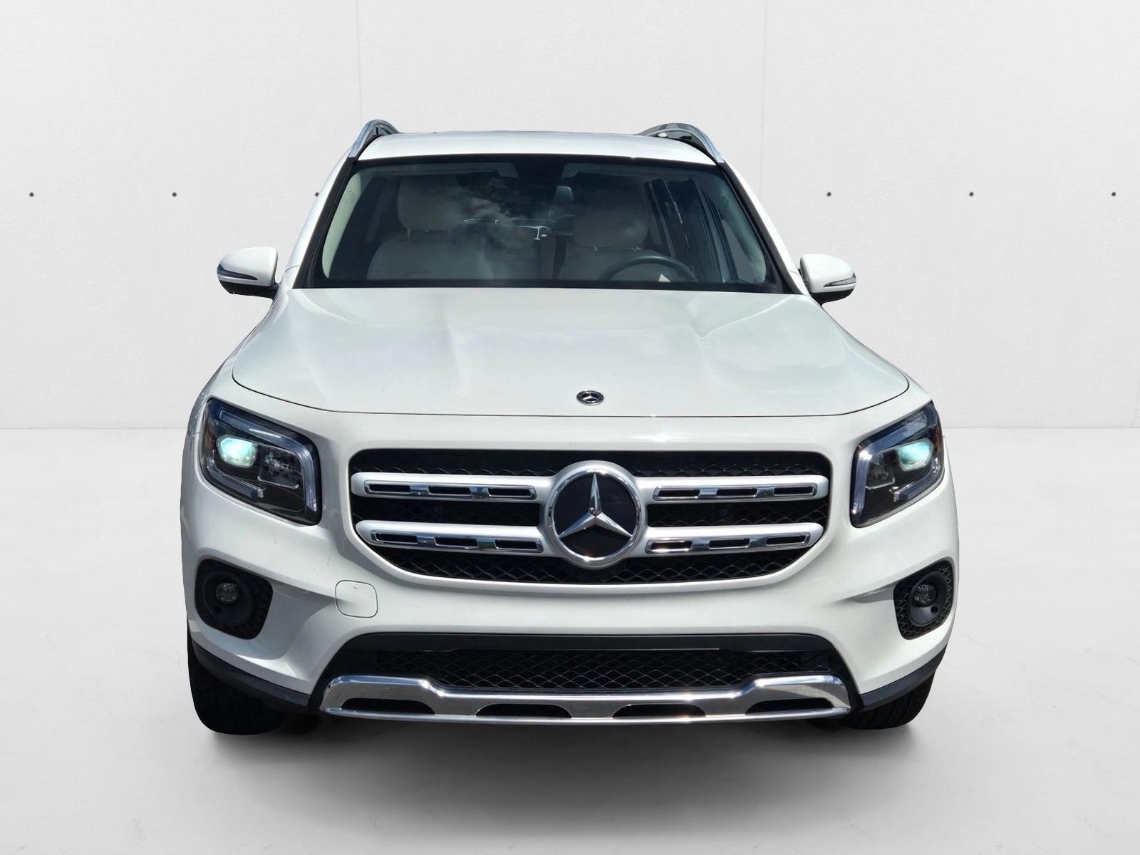 2021 Mercedes Benz GLB 250 photo 2