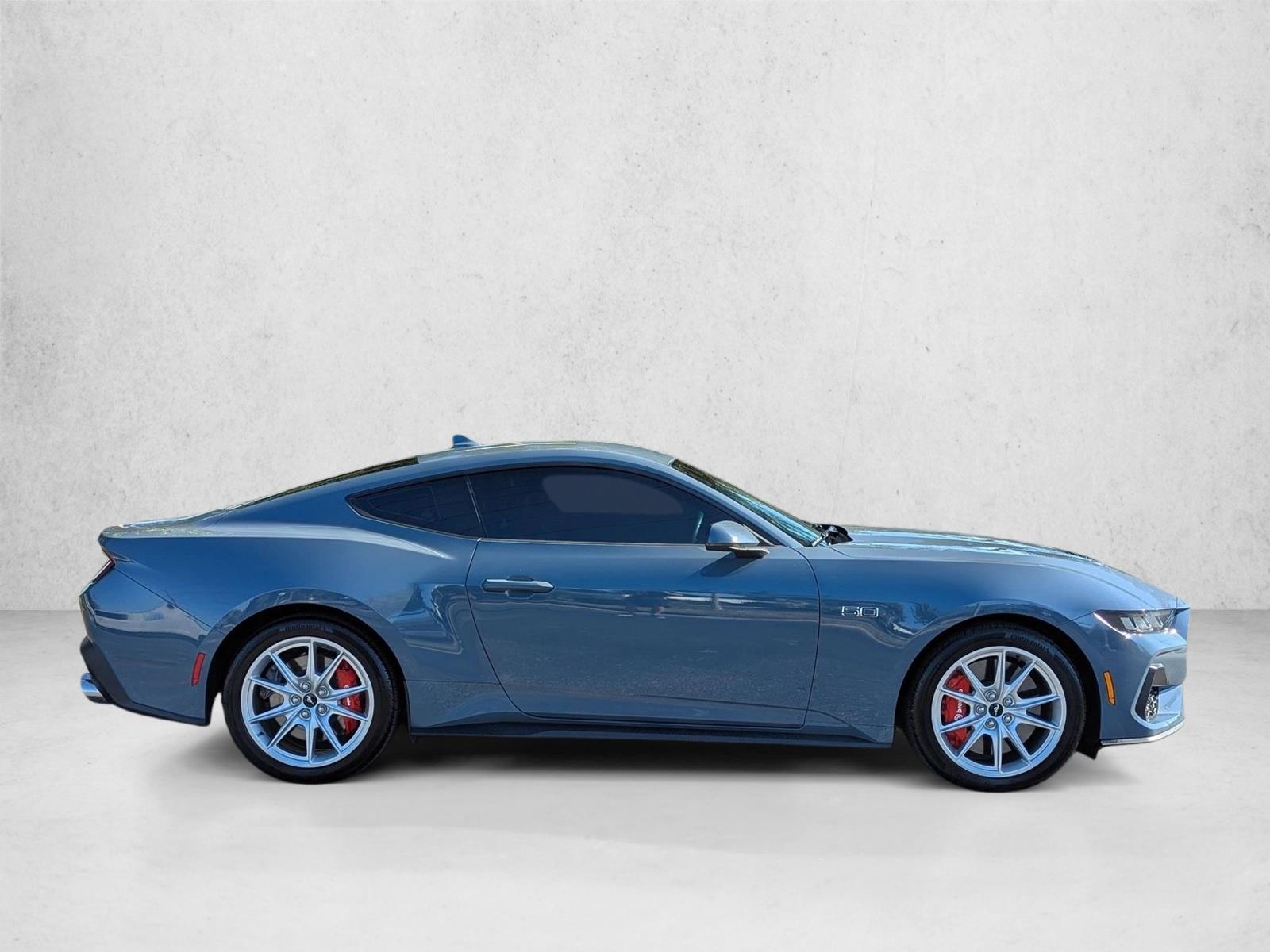 2024 Ford Mustang GT Premium photo 4