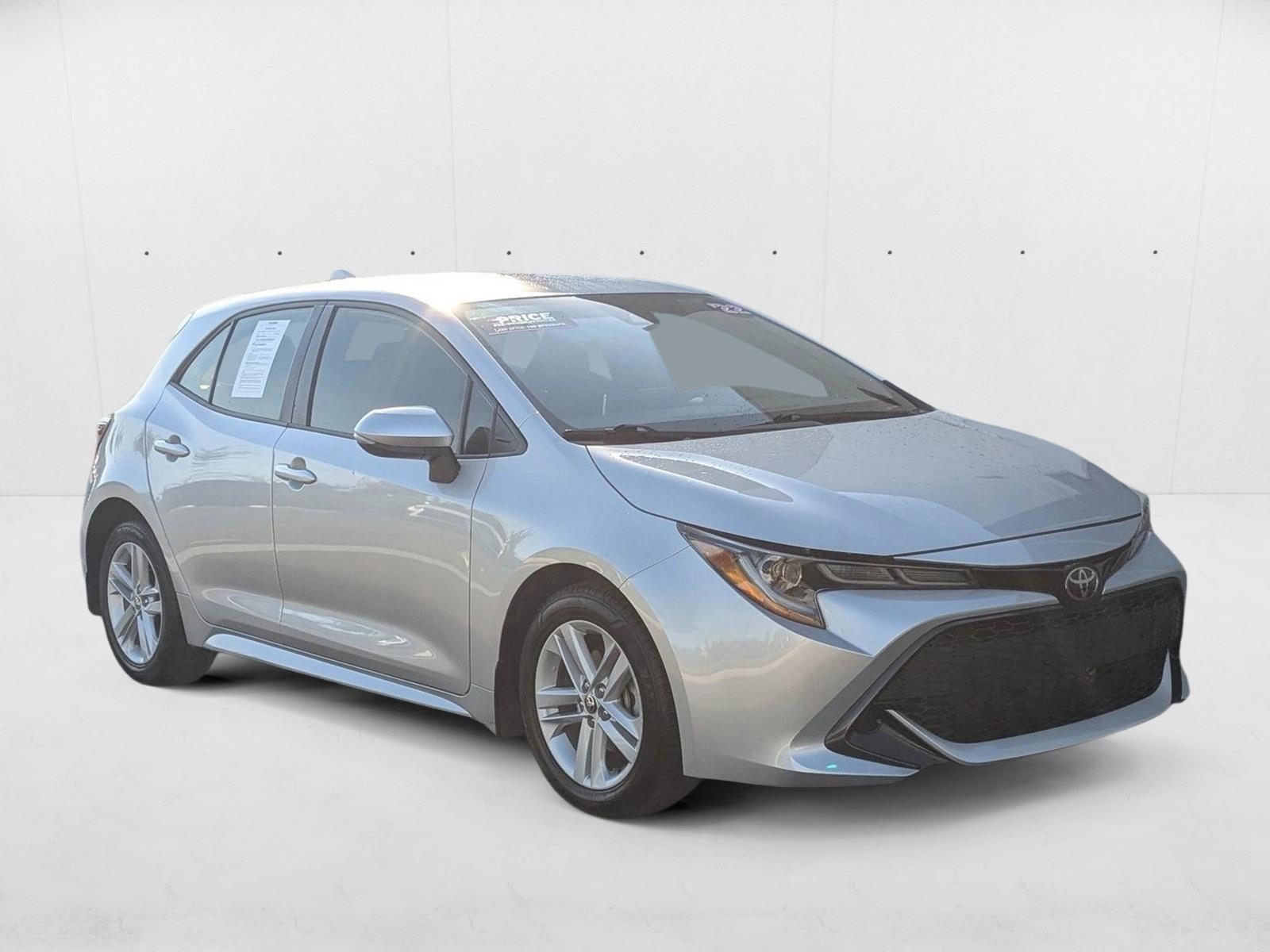 2022 Toyota Corolla SE photo 3