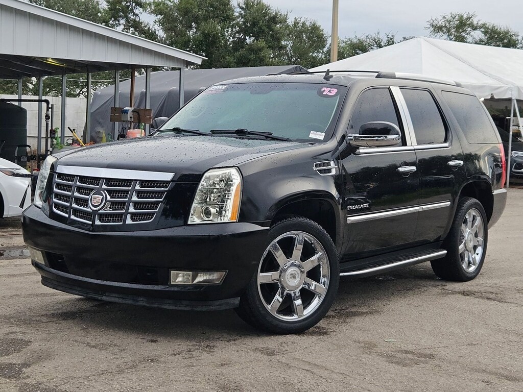 Used 2013 CADILLAC Escalade Base SUV
