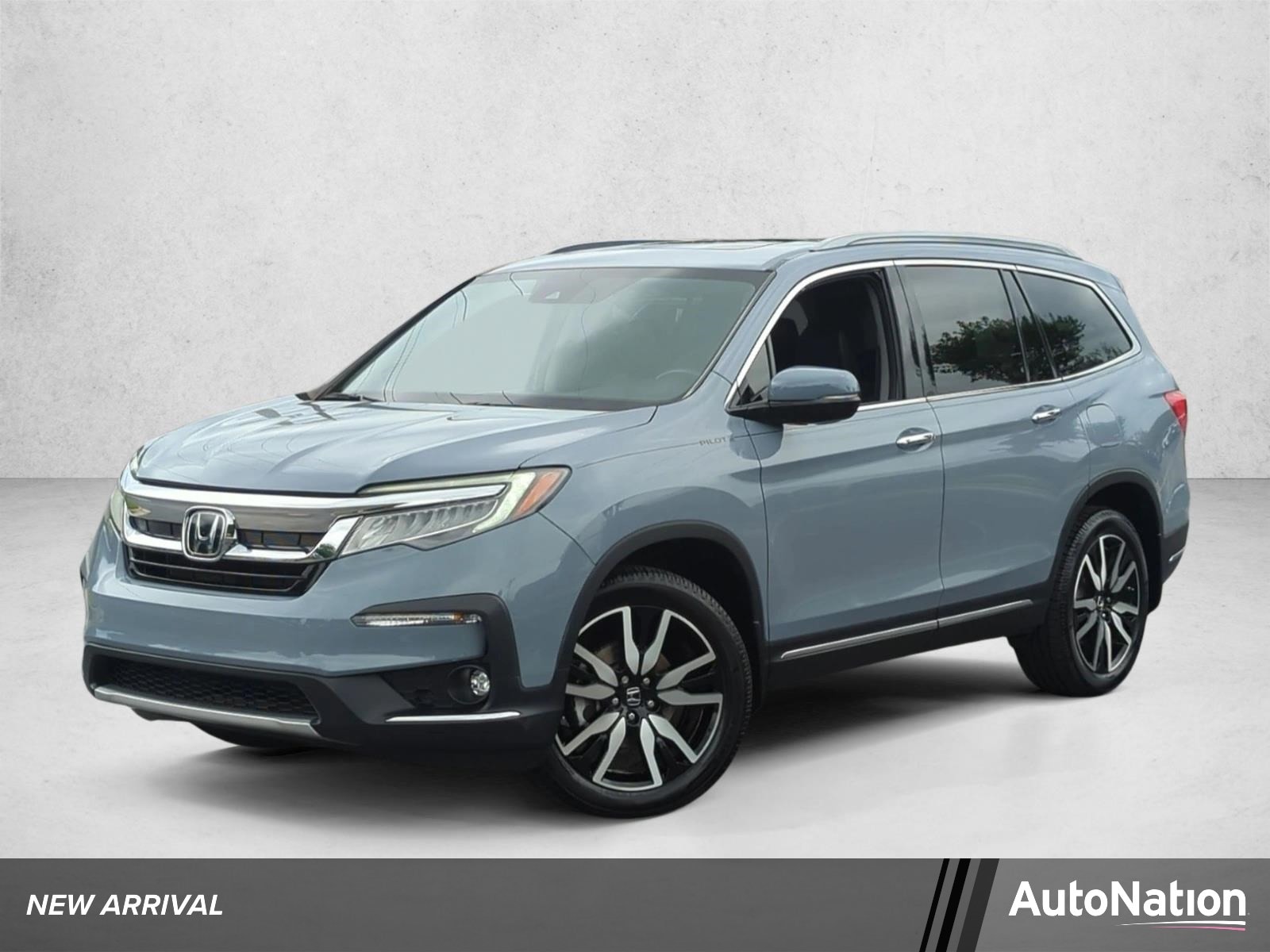 2022 Honda Pilot Touring-7 AWD's photo