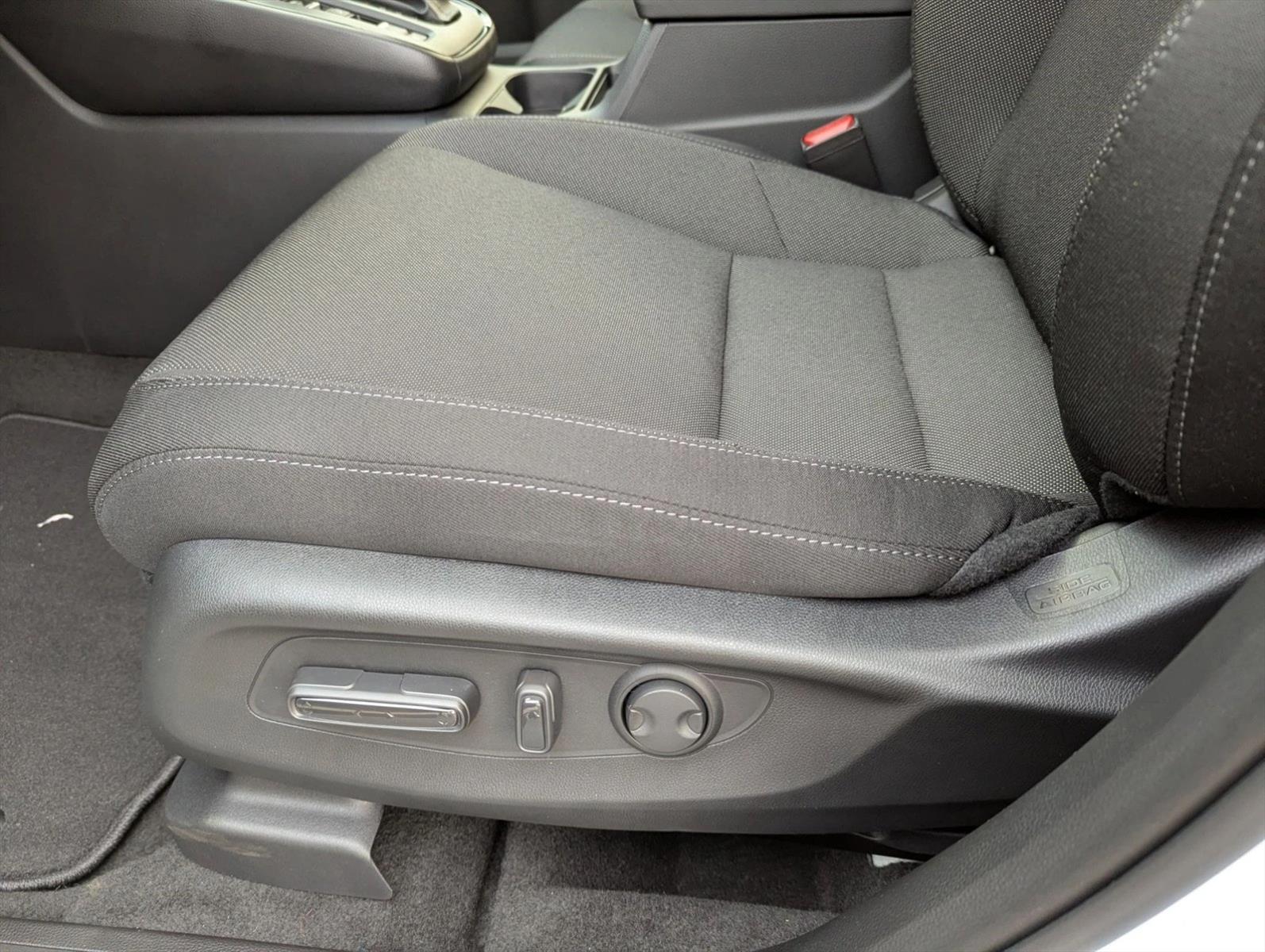 2026 Honda CR-V EX photo 4