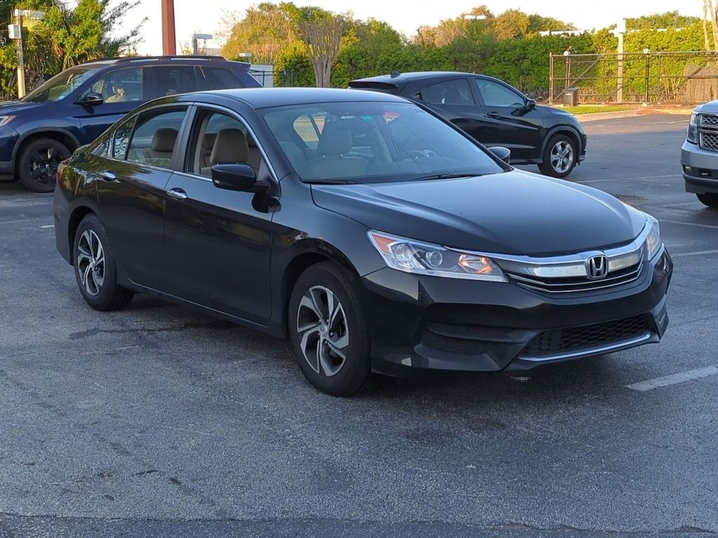 Used 2017 Honda Accord LX Sedan