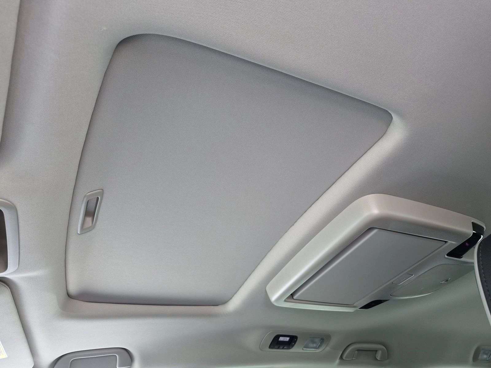 2026 Honda Odyssey Touring - Photo 15