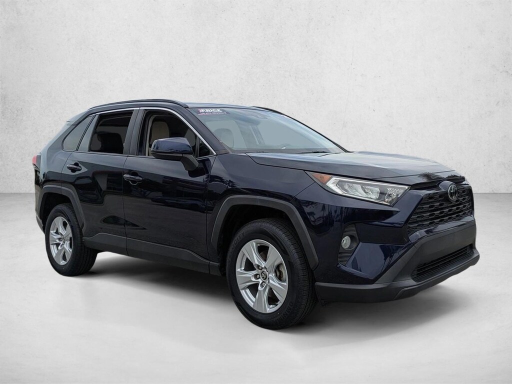 Used 2021 Toyota RAV4 XLE SUV