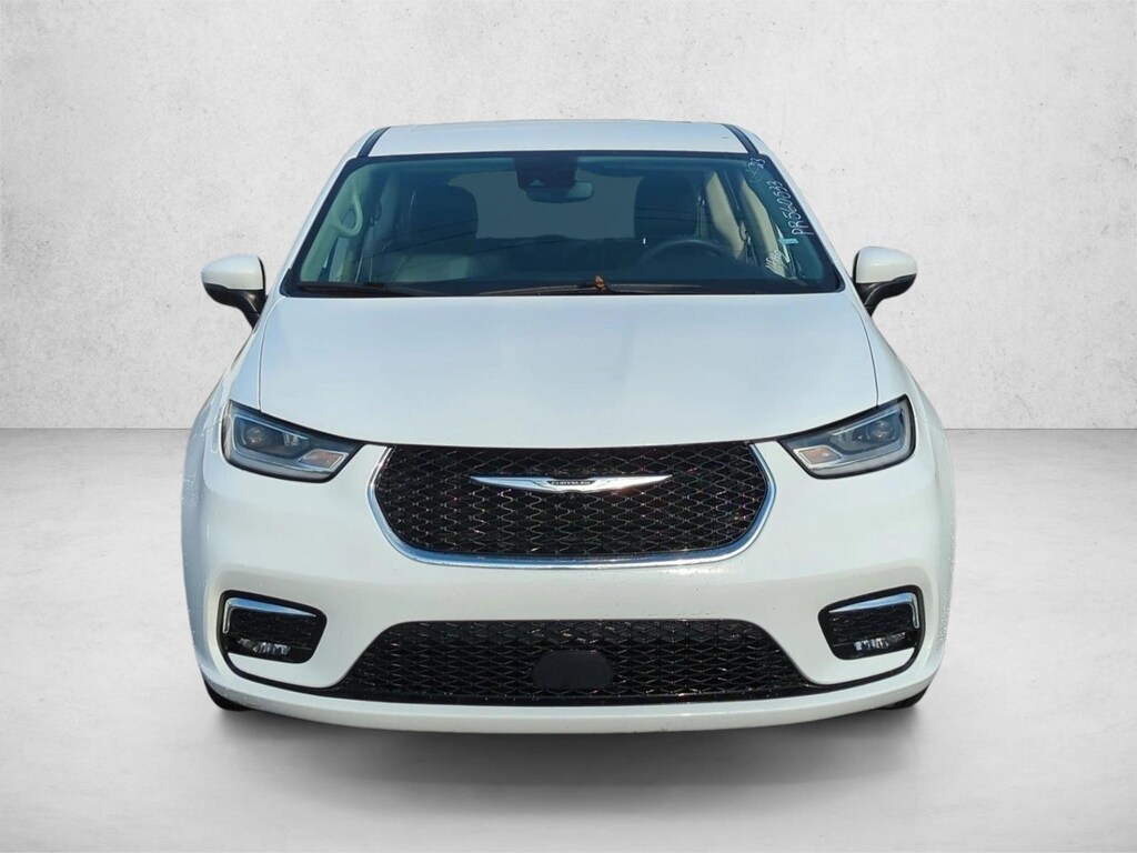 Used 2023 Chrysler Pacifica Touring L Van Passenger Van