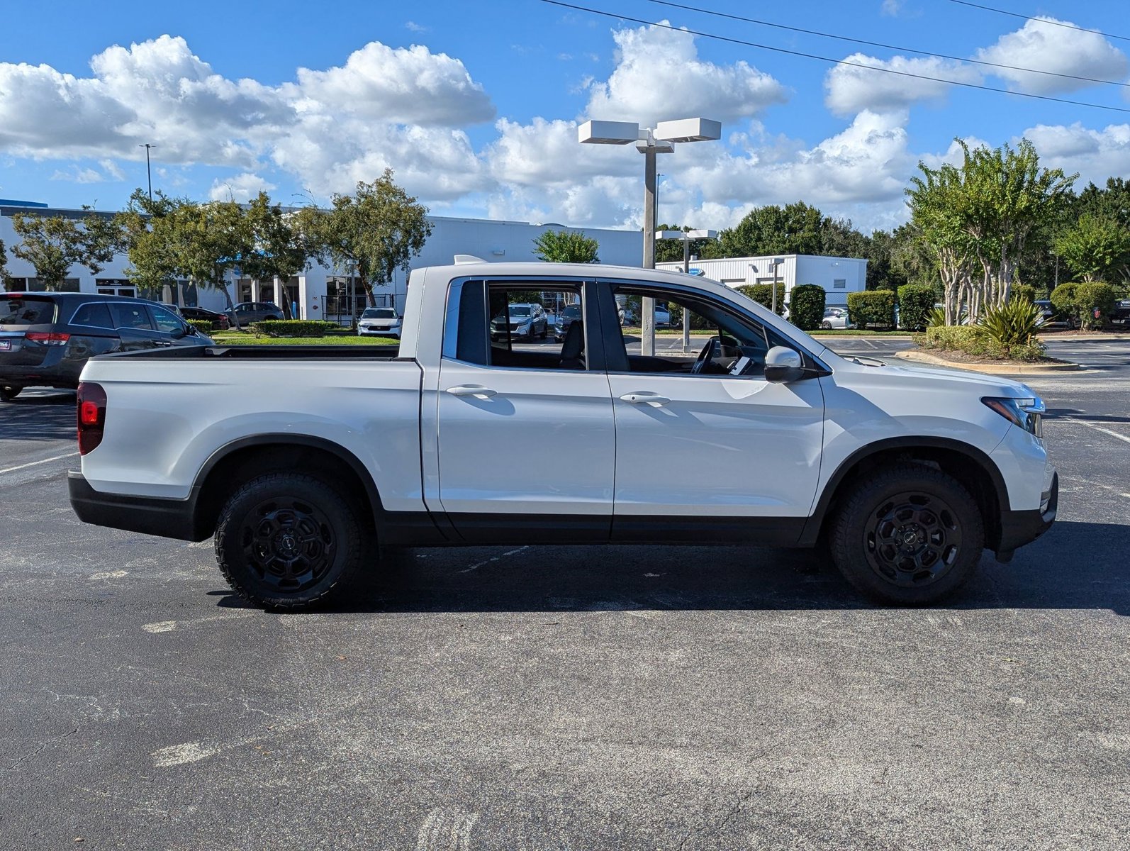 2025 Honda Ridgeline RTL photo 4