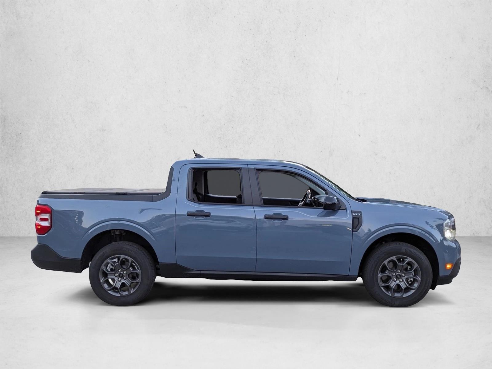 2024 Ford Maverick XLT photo 3