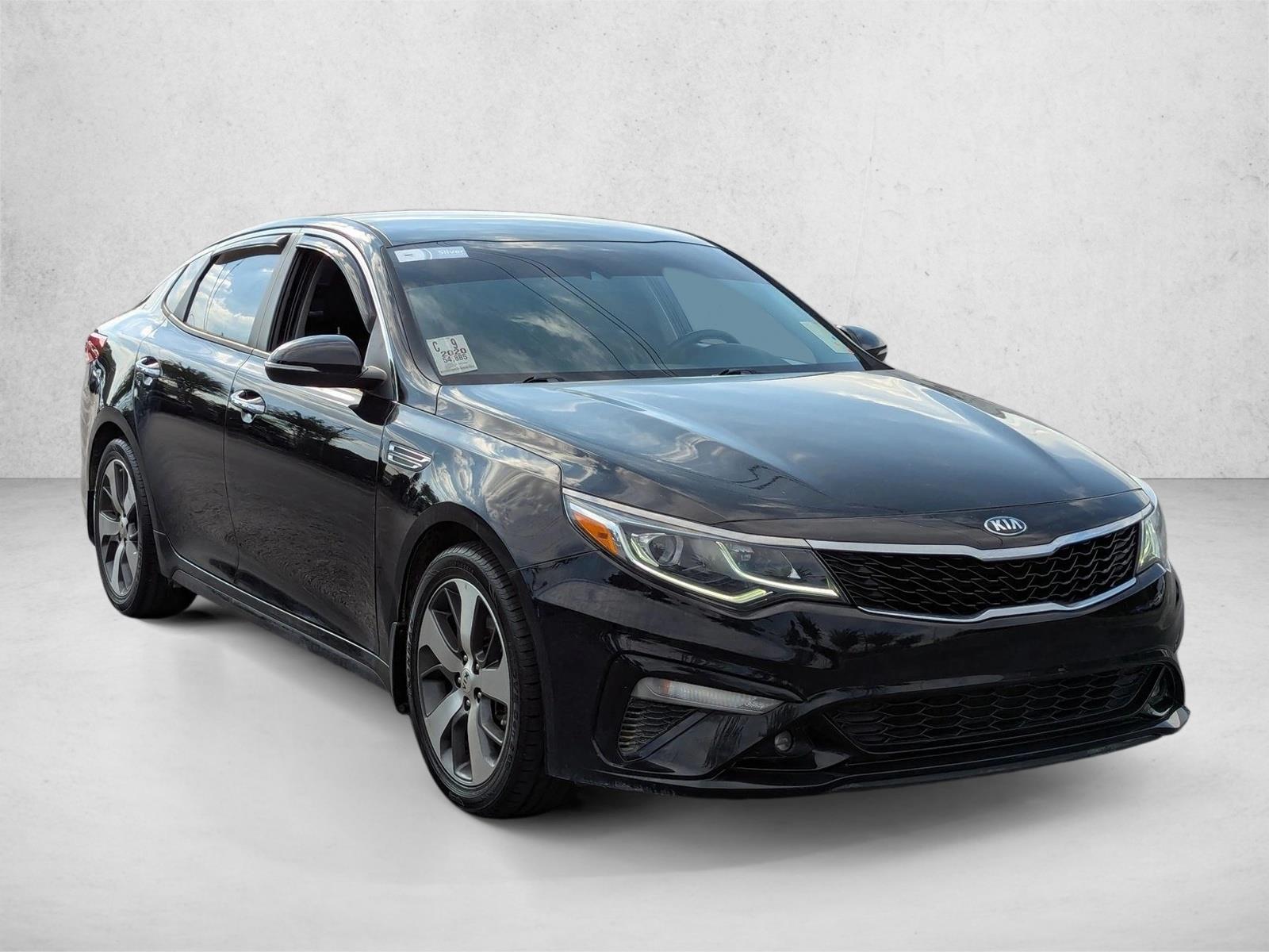 2020 Kia Optima S photo 3