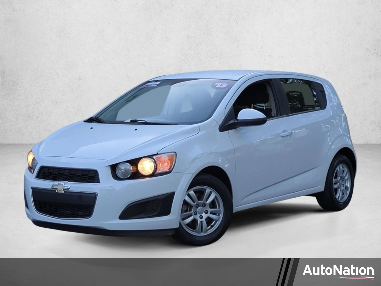 2013 Chevrolet Sonic 5dr LT Automatic's photo