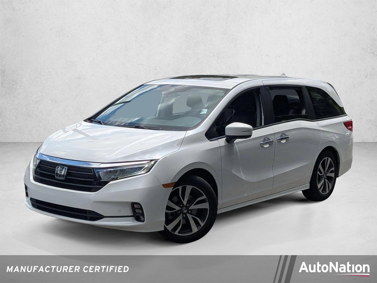2023 Honda Odyssey Touring's photo