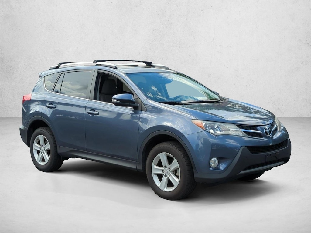 Used 2013 Toyota RAV4 XLE SUV