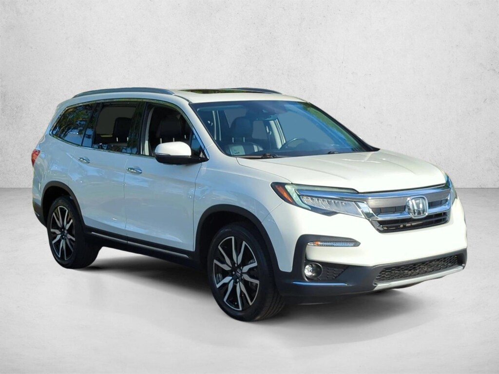 Certified 2019 Honda Pilot Touring 7-Passenger FWD SUV