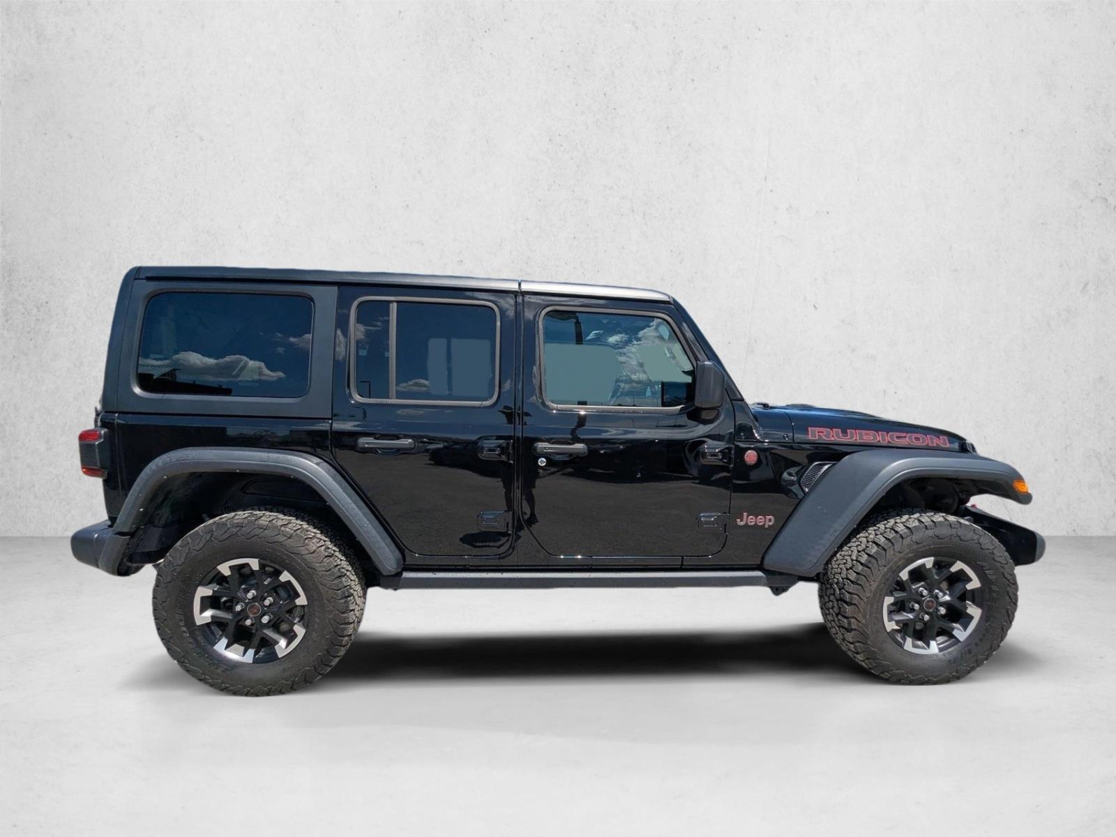 2024 Jeep Wrangler Rubicon photo 4