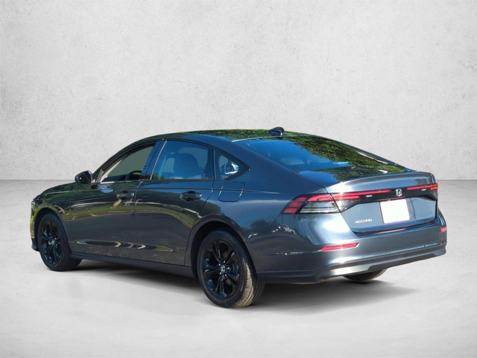 2025 Honda Accord SE - Photo 9
