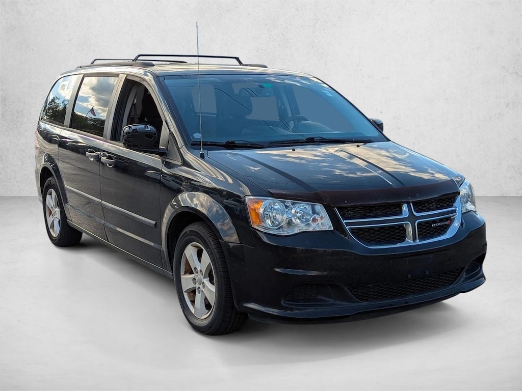 Used 2017 Dodge Grand Caravan SE Van