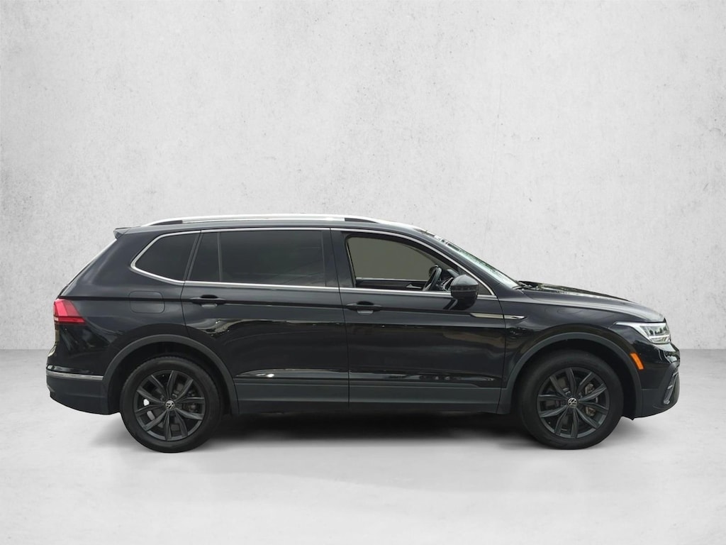 Used 2024 Volkswagen Tiguan 2.0T SE SUV