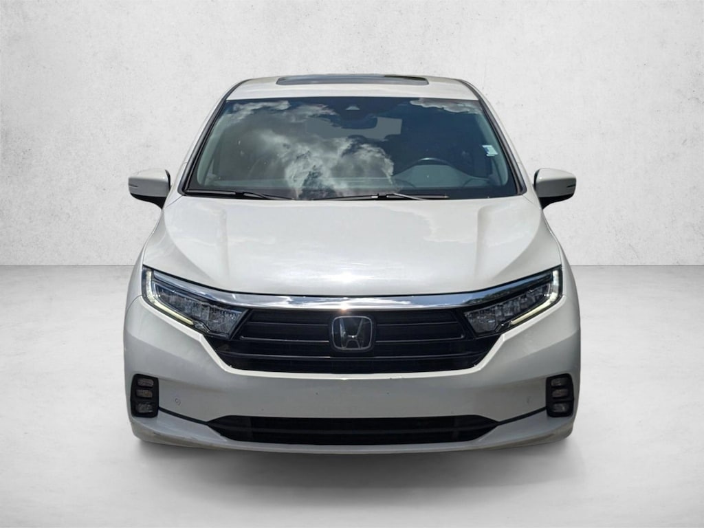 Certified 2023 Honda Odyssey Touring Van