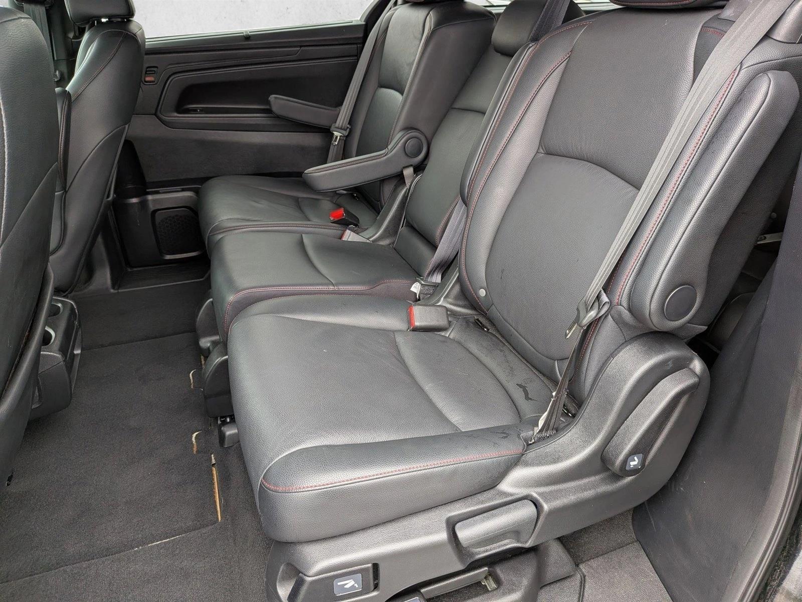 2025 Honda Odyssey Sport L - Photo 19
