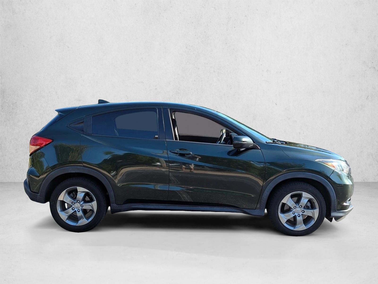2016 Honda HR-V EX photo 4