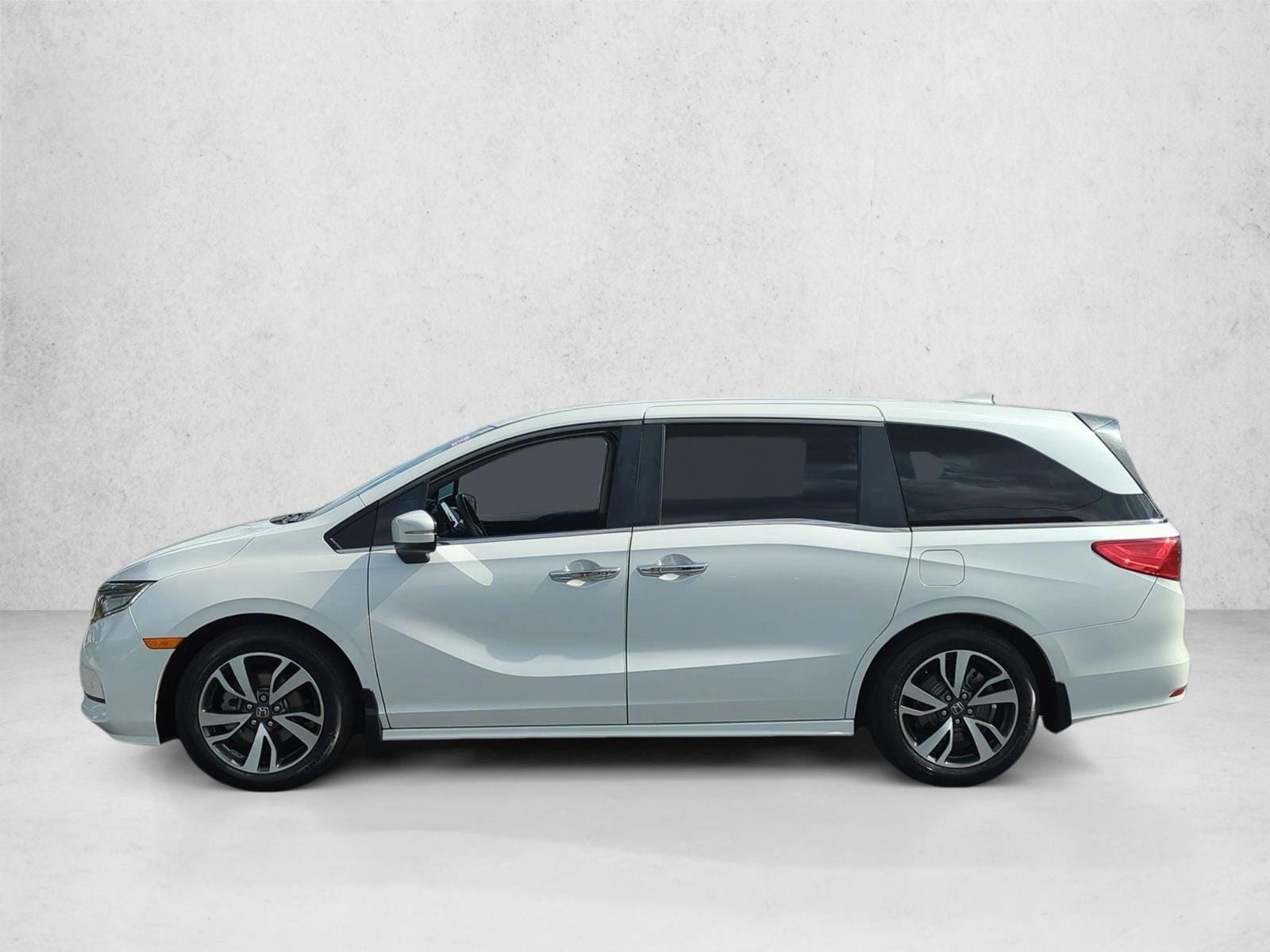 2022 Honda Odyssey Touring - Photo 9