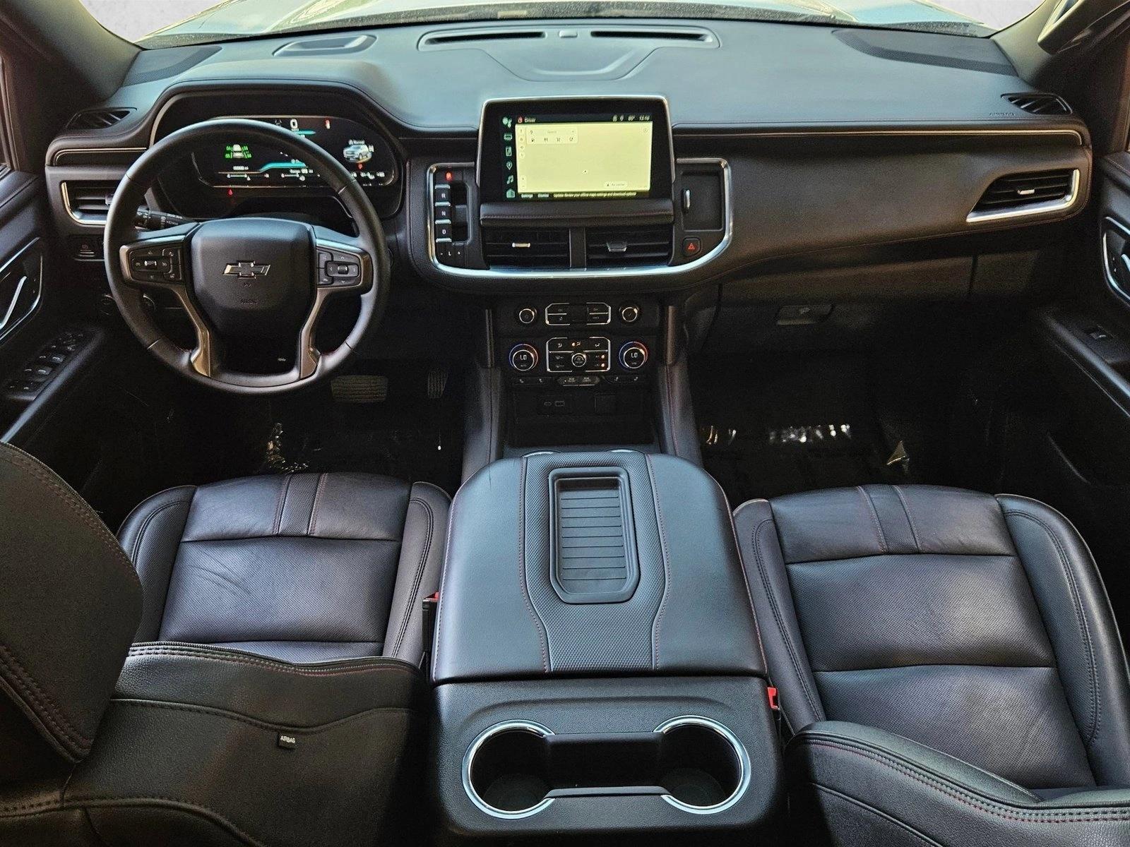 2023 Chevrolet Suburban RST - Photo 19