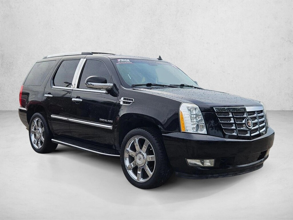 Used 2013 CADILLAC Escalade Base SUV