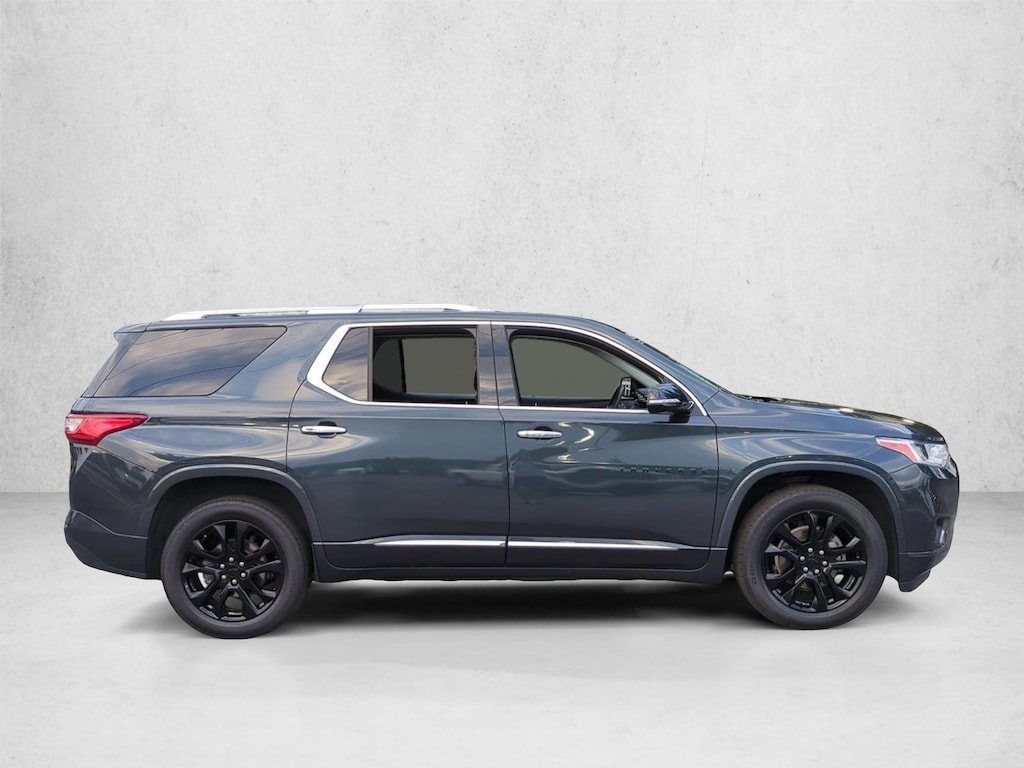 Used 2020 Chevrolet Traverse Premier SUV