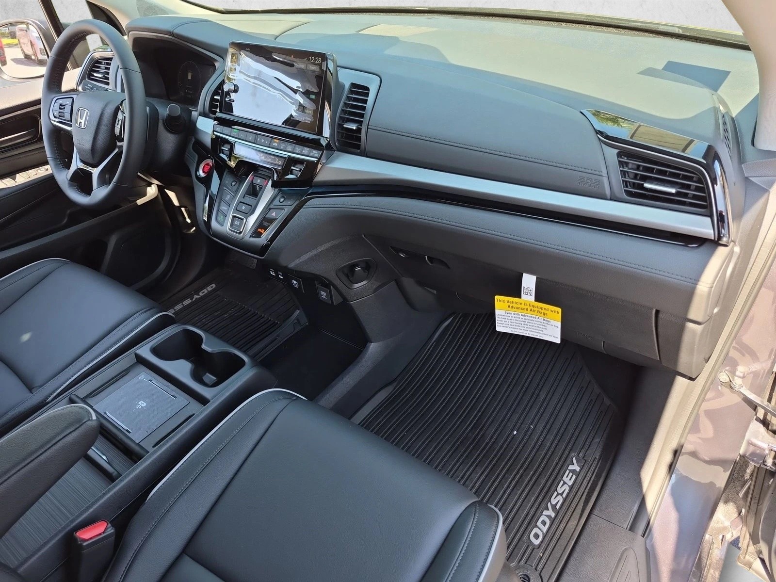 2026 Honda Odyssey Touring - Photo 24