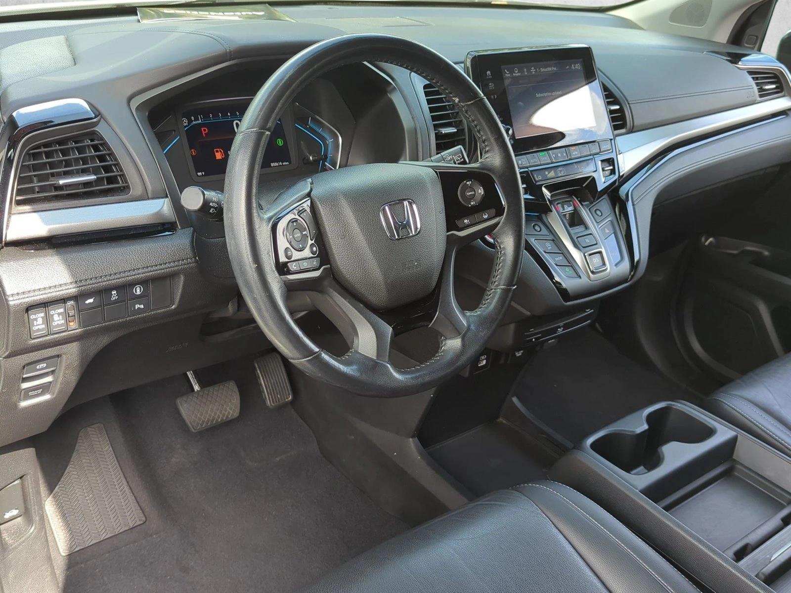 2022 Honda Odyssey Touring - Photo 10