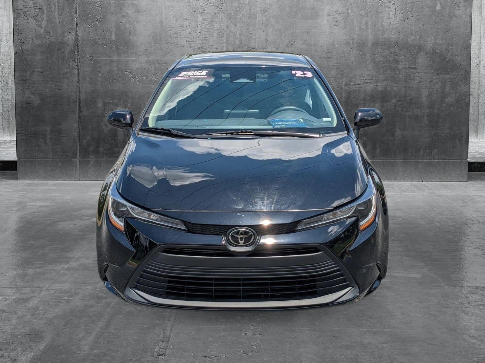 Used 2023 Toyota Corolla LE with VIN 5YFB4MDE4PP026921 for sale in Kansas City