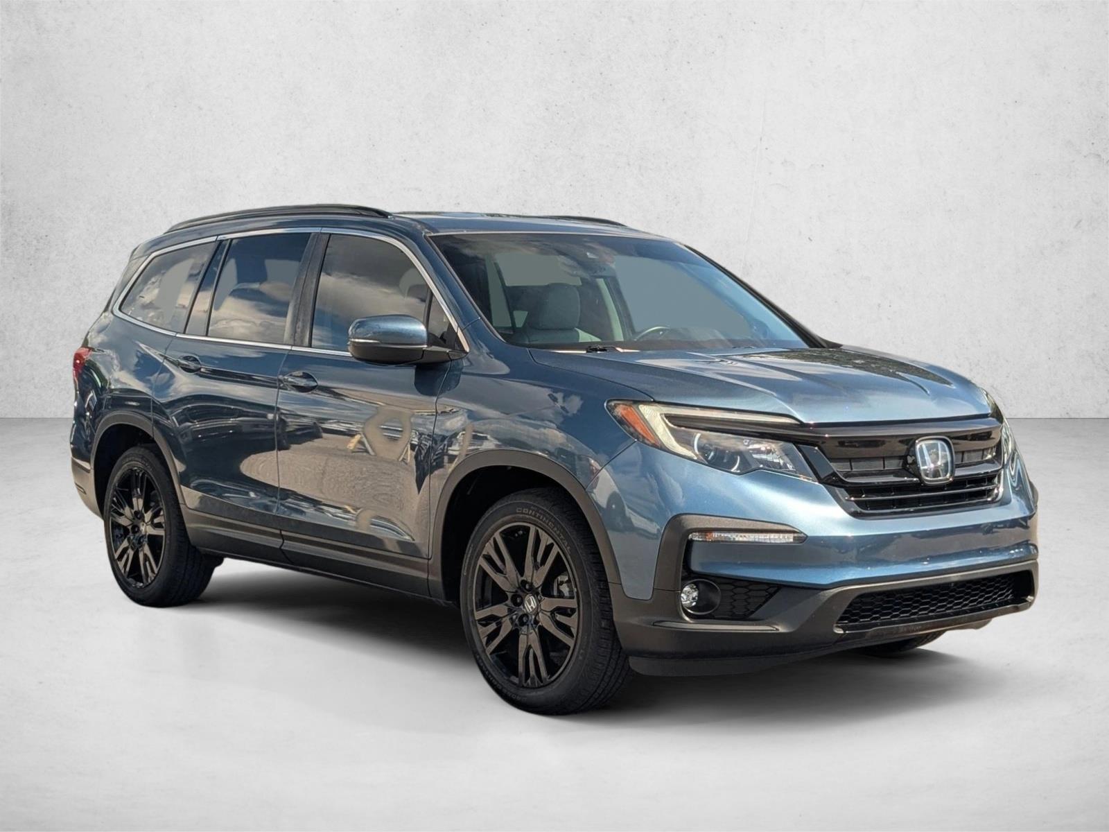 2021 Honda Pilot Special Edition photo 2