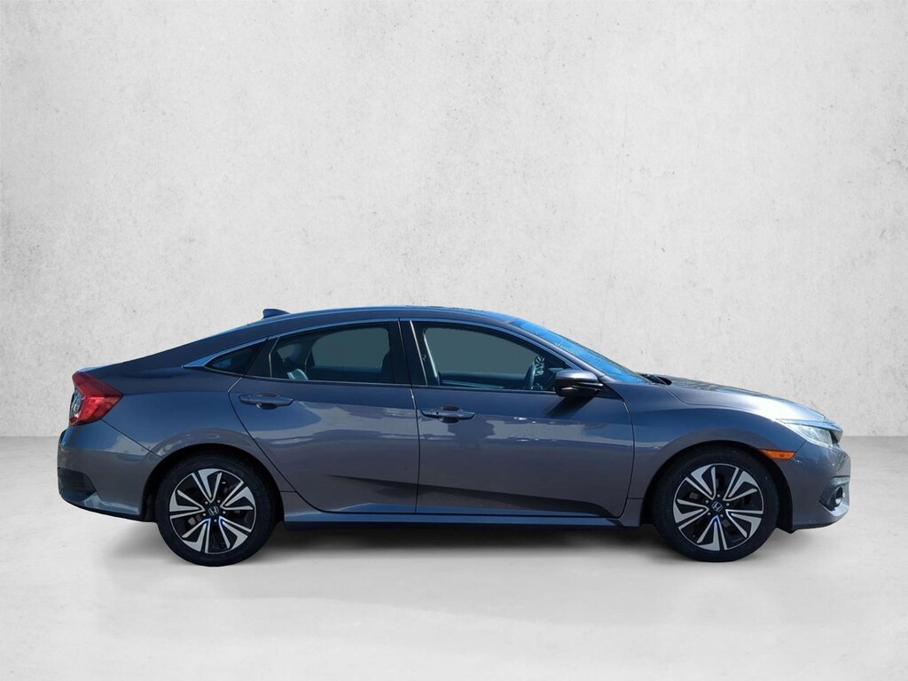 Used 2017 Honda Civic EX-T Sedan