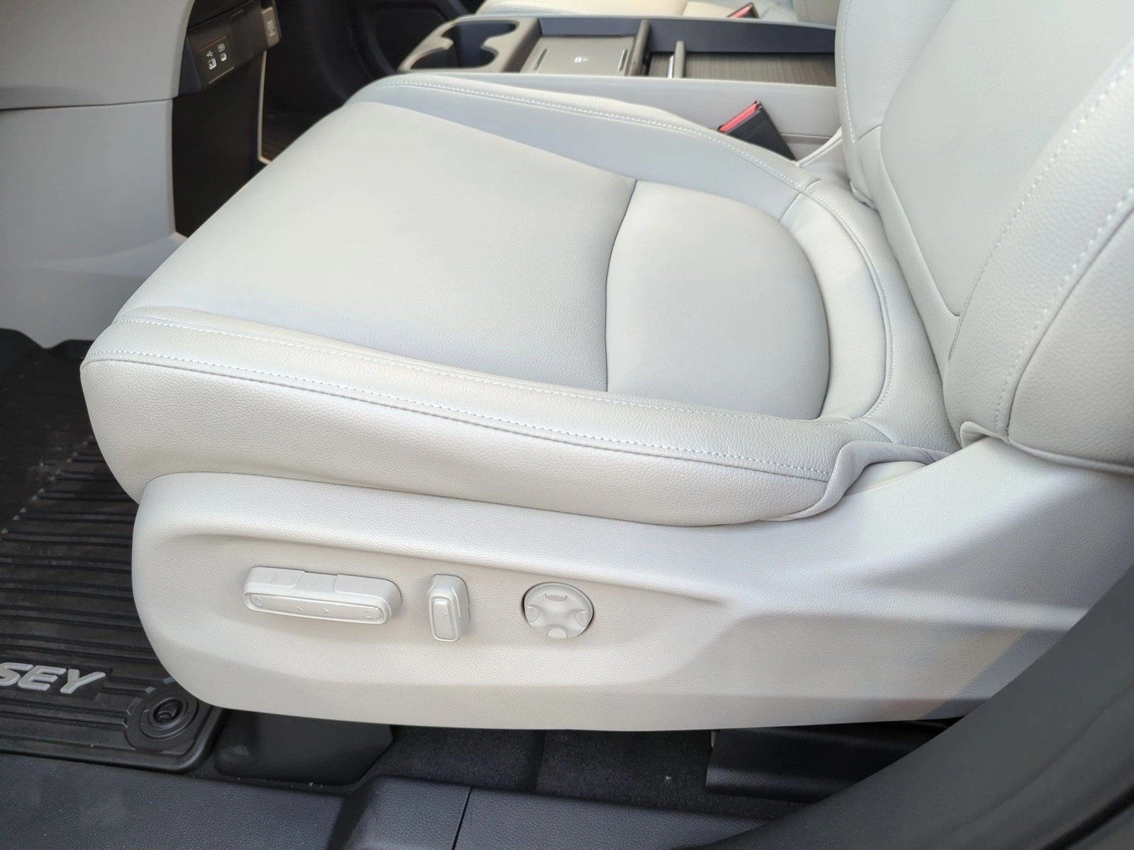 Used 2026 Honda Odyssey EX-L Van Passenger