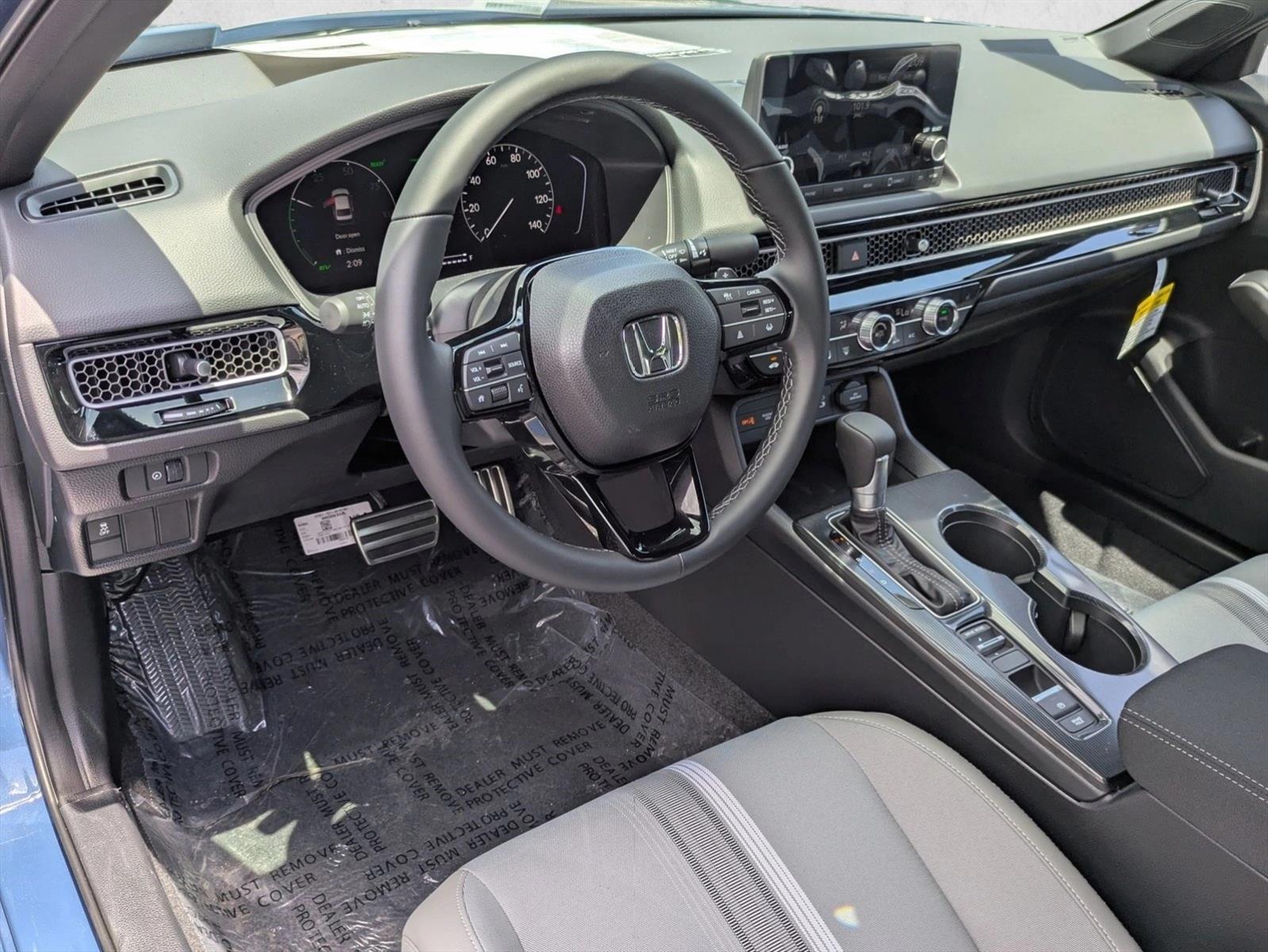 2025 Honda Civic Hybrid Sport photo 3