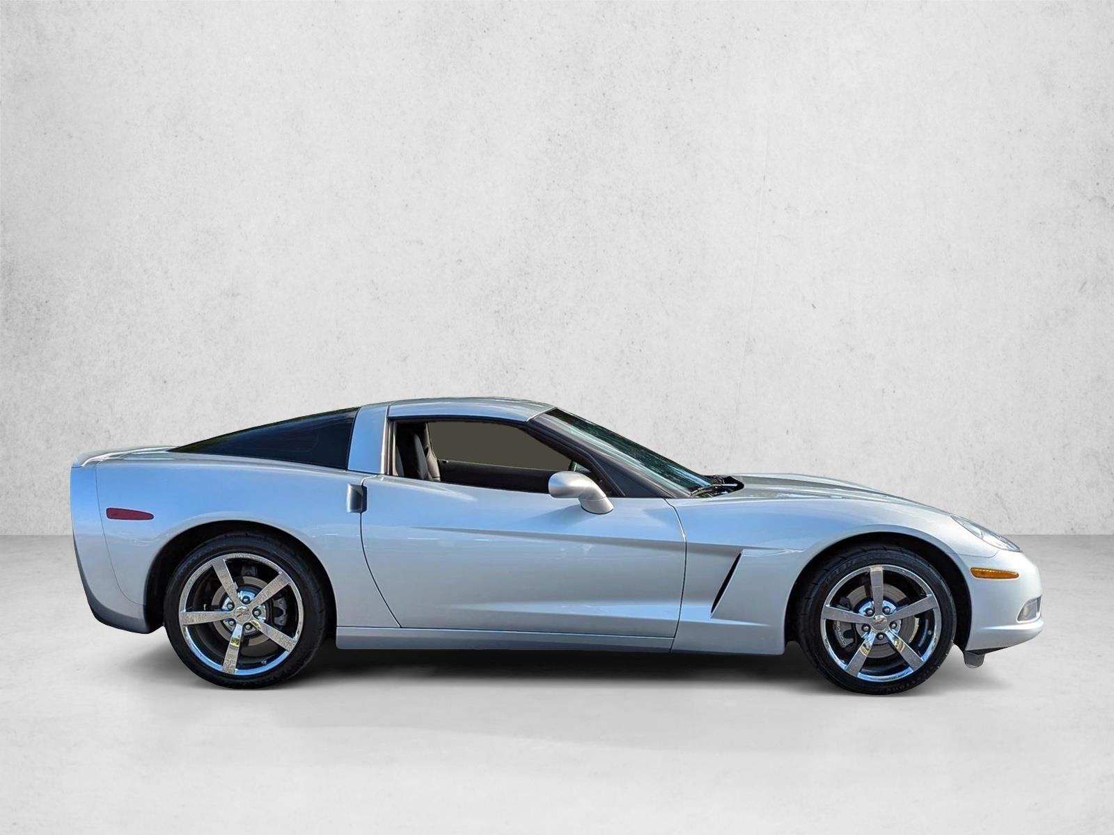 2010 Chevrolet Corvette Base Coupe photo 4