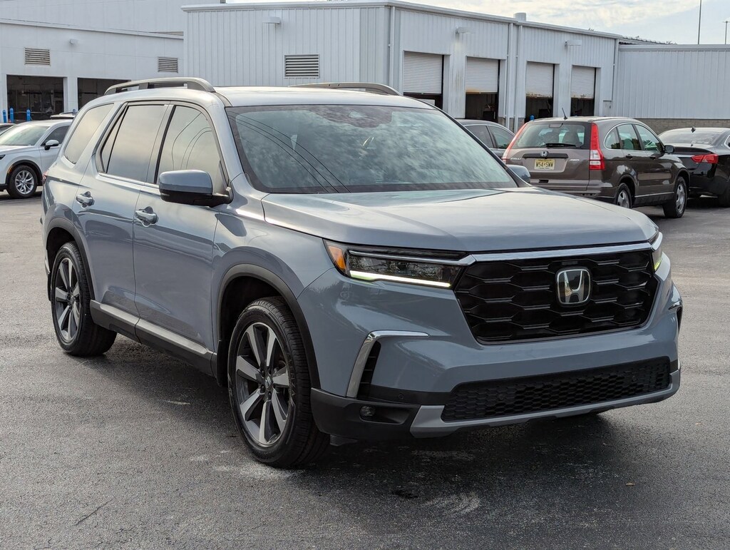 Certified 2023 Honda Pilot Touring SUV